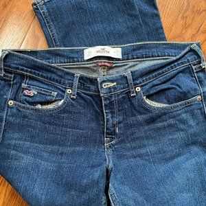 Hollister bootcut. Size 11